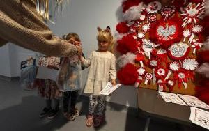 Kokarda Narodowa oczami dziecka  (14)