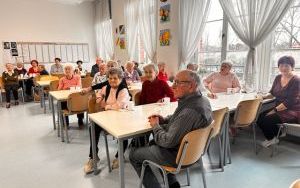 Herbatka i ciasteczko dla Seniora  (8)