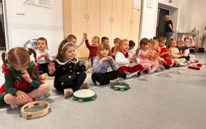 Herbatka i ciasteczko dla Seniora  (2)