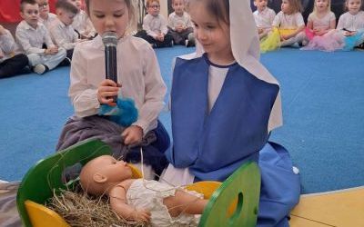 Dzień Babci i Dziadka w Krasnalach 2026 (7)